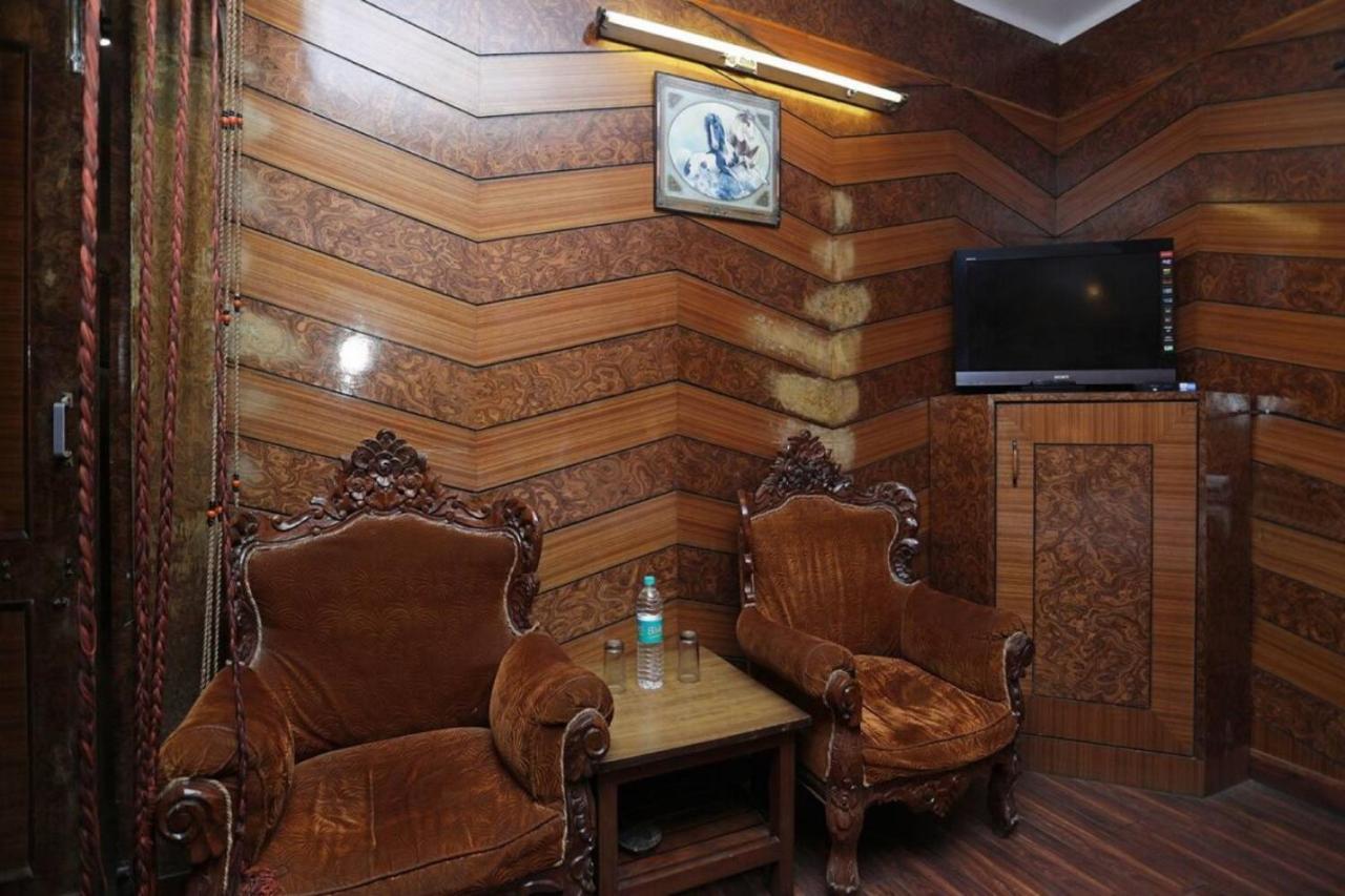 Goroomgo Ankur Lake View Mall Road Nainital - Prime Location With Luxury Room Extérieur photo